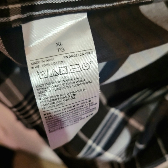 Men's Banana Republic button-down Flannel shirt - Picture 4 of 4